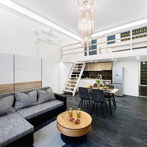 Florence Downtown Apartments
