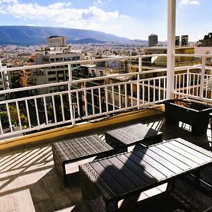 Tiny Rooftop Apartment