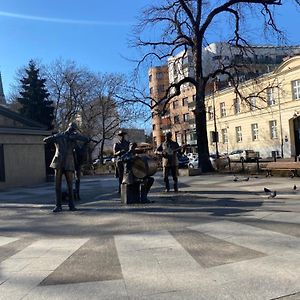 Komfortowy Apartament Na Florianskiej, Park Praski, Dw Wilenski,W Odleglosci Spaceru Od Starego Miasta, Milo Widziec Gosci Ze Zwierzetami
