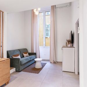 2 Pieces Dans Le Vieux Nice - A 3 Min De La Mer Et Du Celebre Cours Saleya