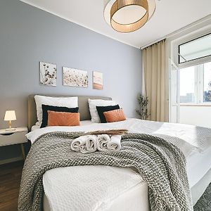 Appartement à 2 Chambres à Coucher