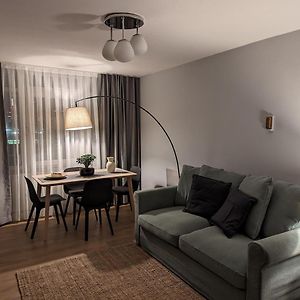Appartement à 2 Chambres à Coucher