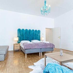 Appartement à 2 Chambres à Coucher