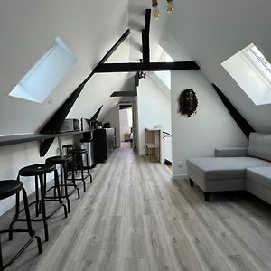 Appartement à 2 Chambres à Coucher