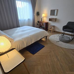 Appartement à 3 Chambres à Coucher
