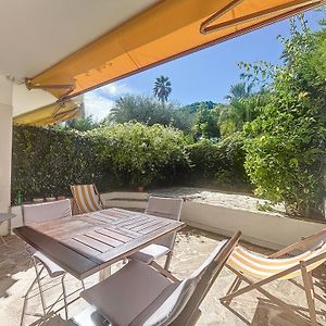 Appartement de Luxe à 1 Chambre à Coucher