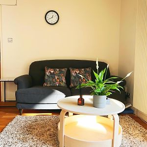 Appartement à 2 Chambres à Coucher