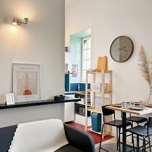 Appartement à 2 Chambres à Coucher