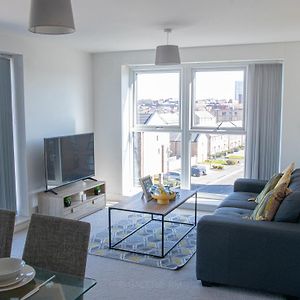 Appartement à 2 Chambres à Coucher