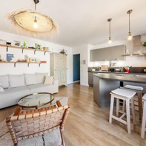 Appartement à 2 Chambres à Coucher