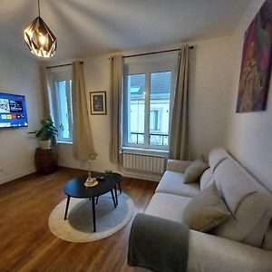 Appartement à 2 Chambres à Coucher