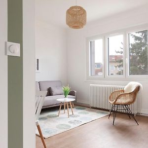 Appartement à 3 Chambres à Coucher