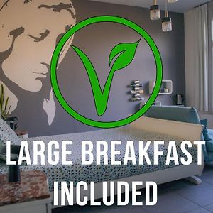 Plant Based B&B Central Bruges
