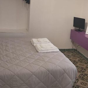 Studio Bandiera Apartment
