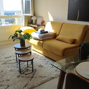Agréable studio quartier nimes trait d'union - valdegour