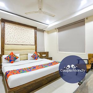 Fabhotel Baba Residency Near New Delhi Railway Station