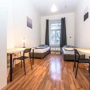 Legerova Apartments