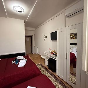 Private Bathroom Triple Room
