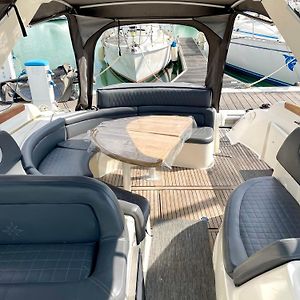 Une Nuit Sur Un Magnifique Bateau Linge Et Menage Inclus - Boat Paradise La Rochelle