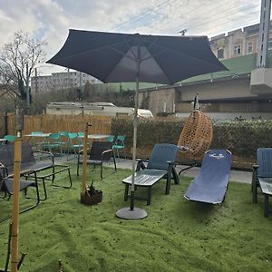 Loevly Shared 6Br With Garden Near Danube & Millenium City