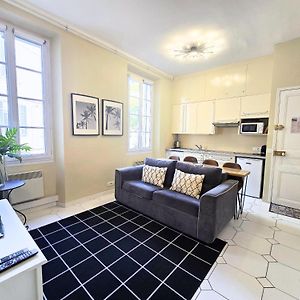 Appartement à 2 Chambres à Coucher