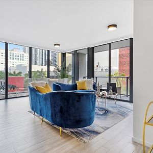 Appartement à 3 Chambres à Coucher