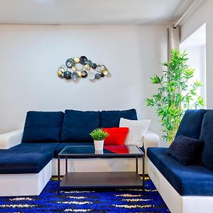 Appartement à 2 Chambres à Coucher