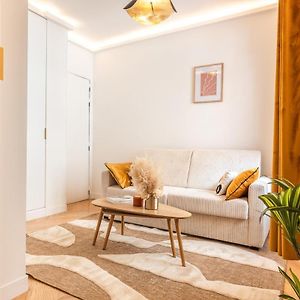 Appartement à 2 Chambres à Coucher
