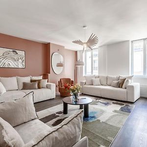 Appartement à 3 Chambres à Coucher