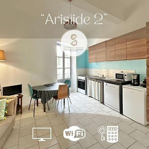 Appartement à 2 Chambres à Coucher