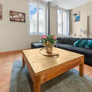 Appartement à 3 Chambres à Coucher