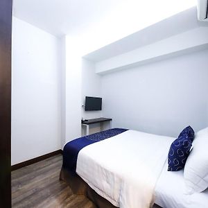 Chambre Standarde Lit Queen-Size