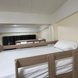 Dormitory Room Mixed