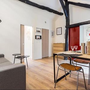 Appartement à 2 Chambres à Coucher