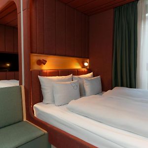 Chambre Accessible aux Fauteuils Roulants Club
