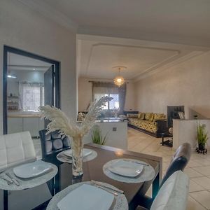 Appartement Spacieux A 2 Pas De Souk El Had
