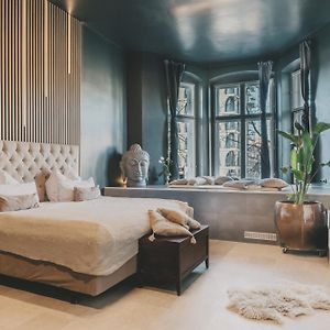 Appartement à 2 Chambres à Coucher