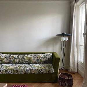 Appartement à 2 Chambres à Coucher