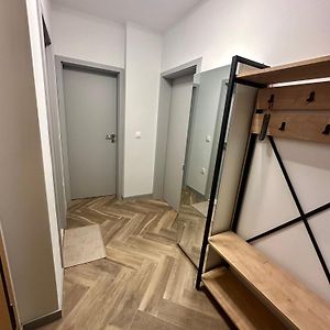 Appartement à 2 Chambres à Coucher