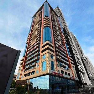 Emirates Grand Stays