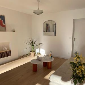 Appartement à 2 Chambres à Coucher