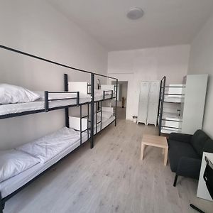 Dormitory Room Mixed