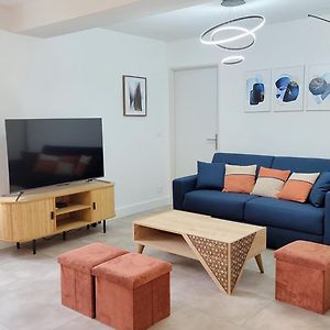 Appartement à 3 Chambres à Coucher