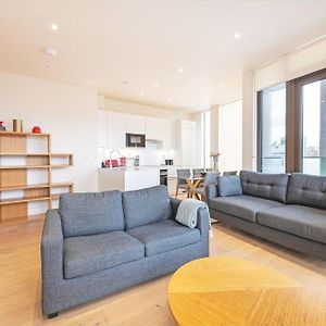 Appartement à 2 Chambres à Coucher