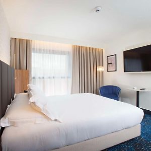 Chambre Accessible aux Personnes à Mobilité Réduite Lit King-Size