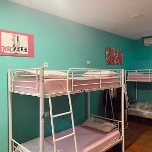 Chambre Juste Pour Femmes Dortoir