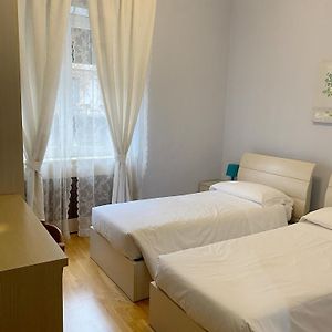 Private Bathroom Twin Room