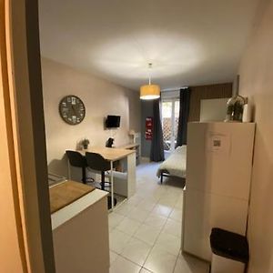 Studio A Proximite Des Arenes De Nimes