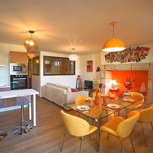 Appartement à 3 Chambres à Coucher