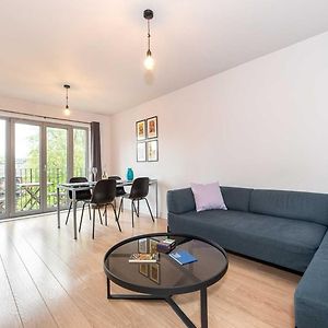 Appartement à 2 Chambres à Coucher